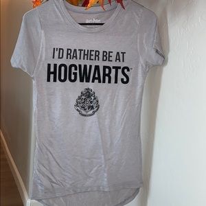 Hogwarts Shirt ⚡️